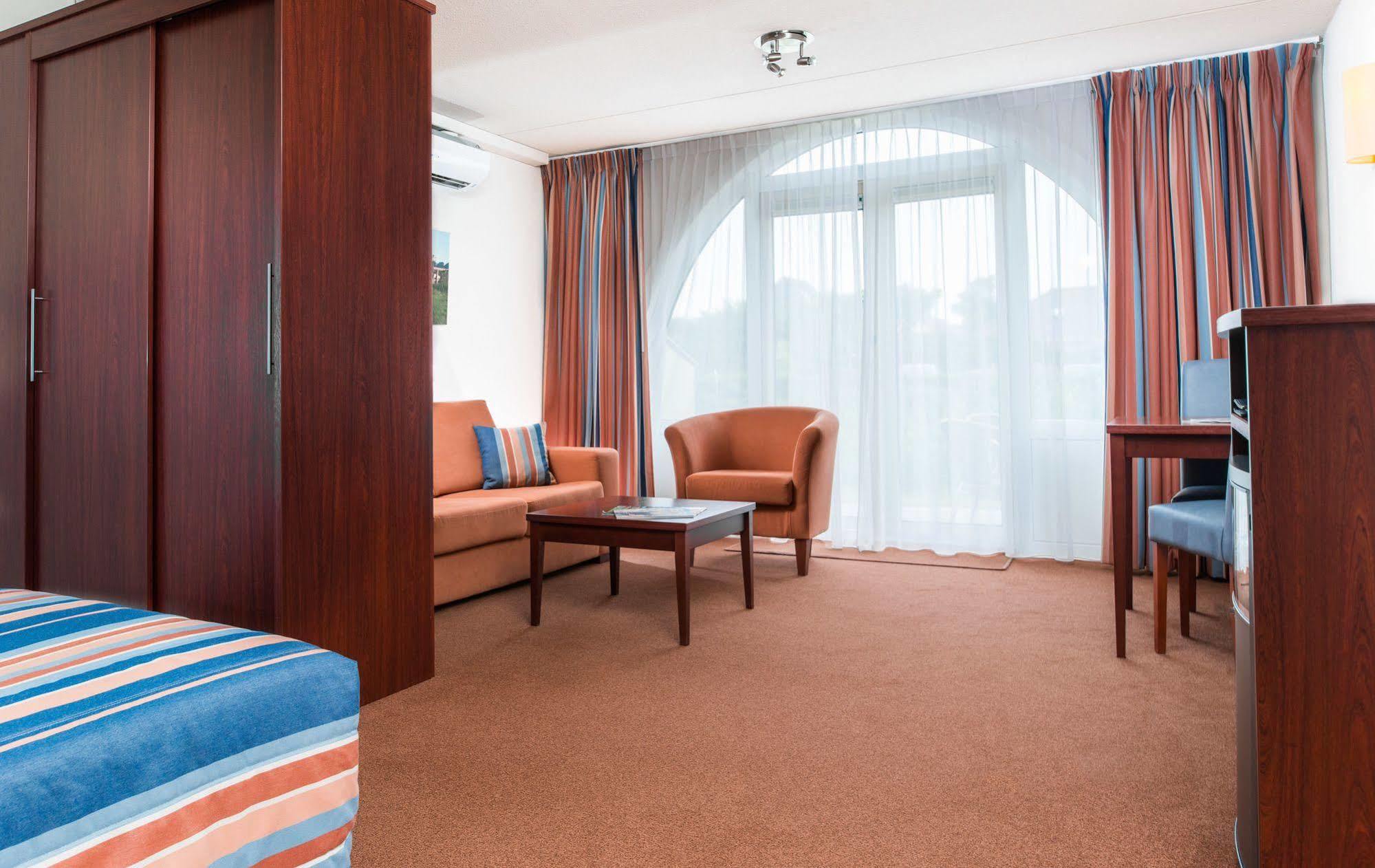 Hotel Greenside Texel 데쿠크 외부 사진